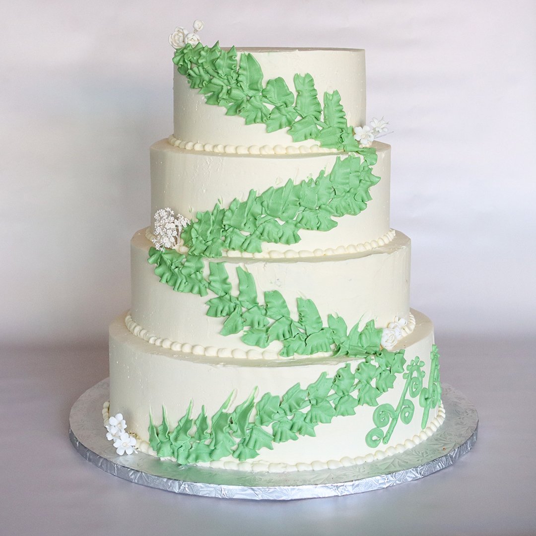 Patisserie La Cigogne Green Engagement Cake